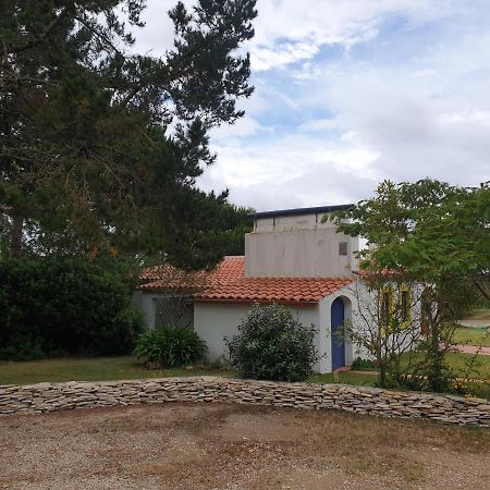 Вилла Sondela Self Catering Сан-Мартинью-ду-Порту Экстерьер фото
