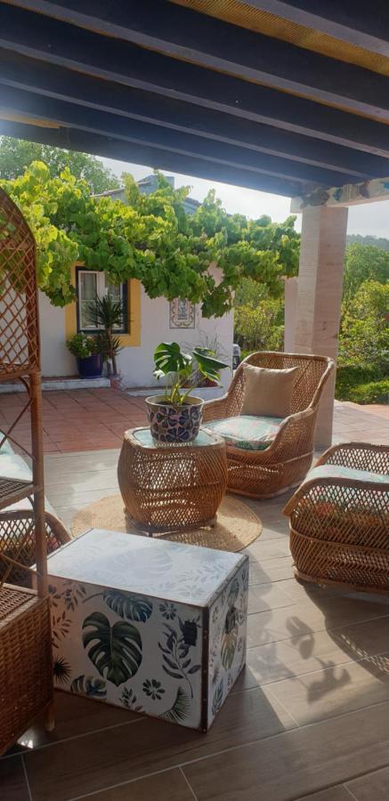 Вилла Sondela Self Catering Сан-Мартинью-ду-Порту Экстерьер фото
