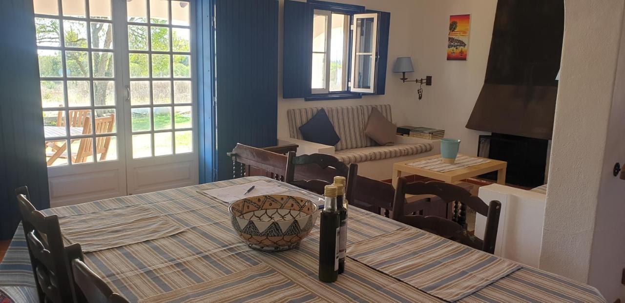 Вилла Sondela Self Catering Сан-Мартинью-ду-Порту Экстерьер фото