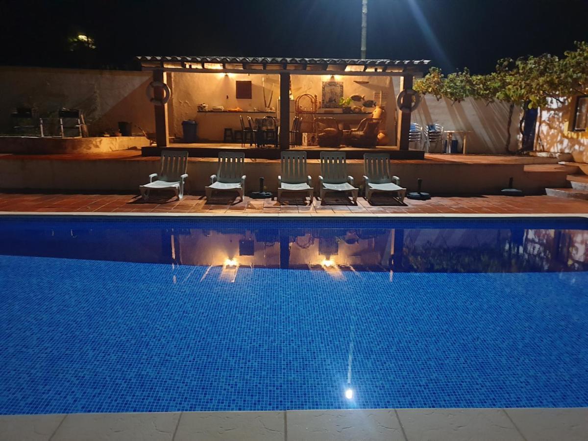 Вилла Sondela Self Catering Сан-Мартинью-ду-Порту Экстерьер фото